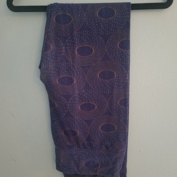 Lularoe - Picture 2 of 2